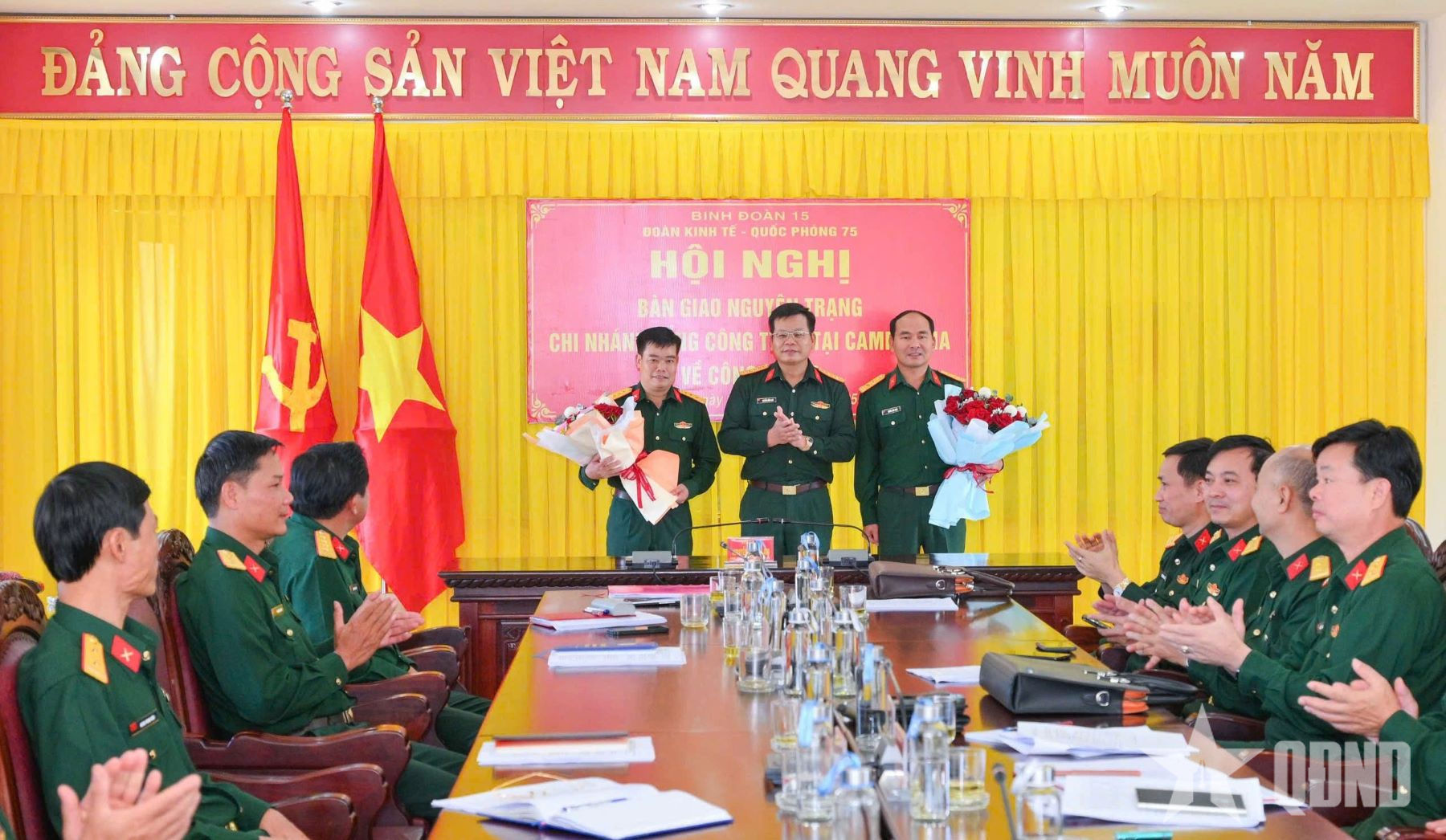 Binh đoàn 15 bàn giao nguyên trạng Chi nhánh Tổng công ty 15 tại Campuchia về Công ty 386